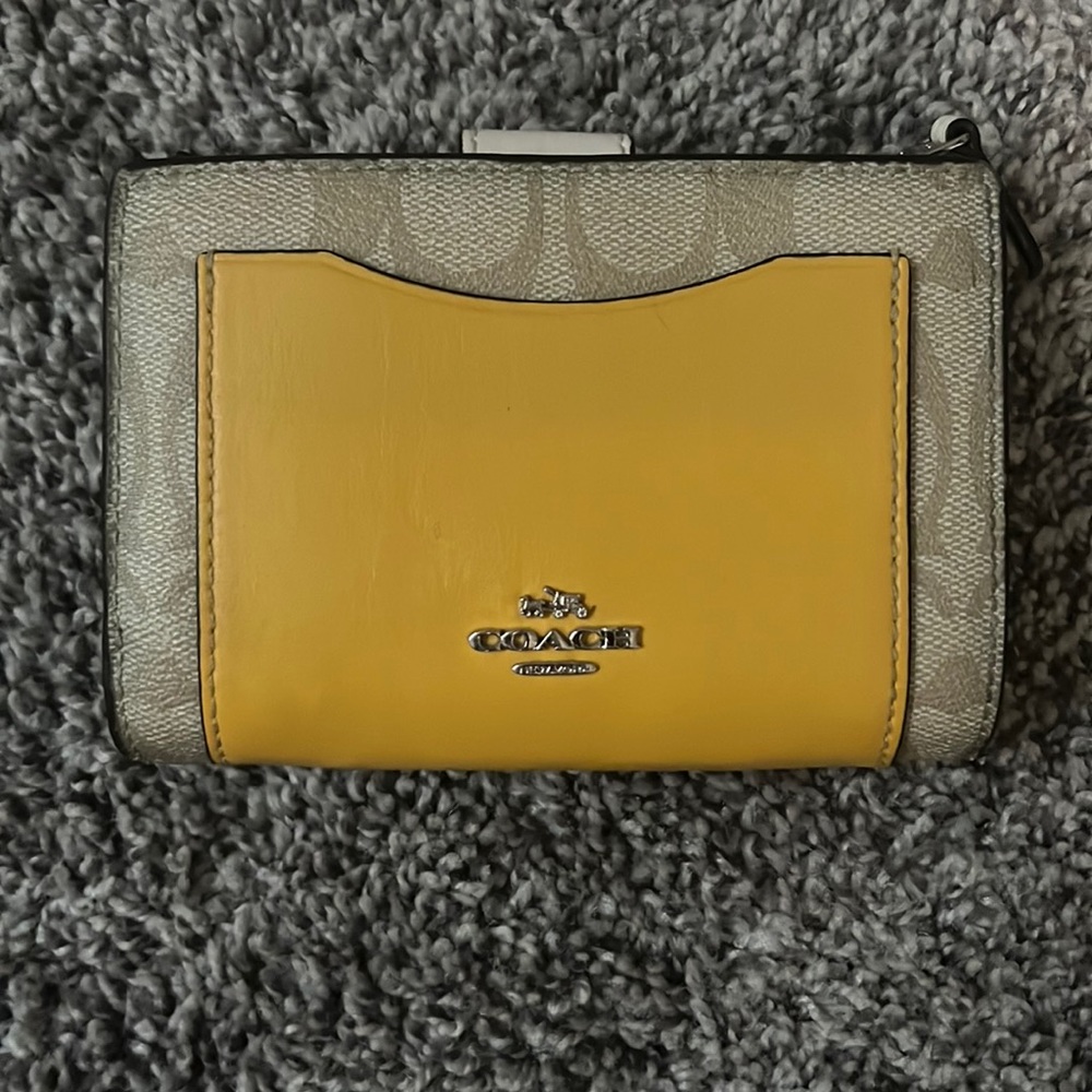 Coach wallet